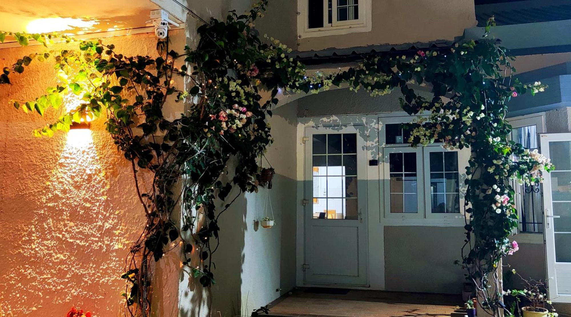 R Garden Villa Au Calme De Baie Du Tombeau, Appartement Familiale De 3 Chambres Et Cuisine المظهر الخارجي الصورة